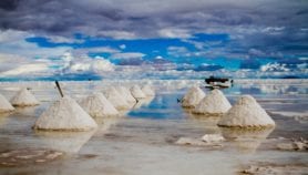 Bolivia crea el primer instituto del litio para formar expertos