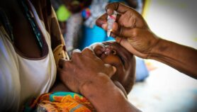 脊髓灰质炎疫苗驱动开始在马拉维,其他国家