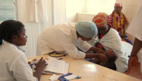 在非洲推出的增强的儿童疟疾治疗“class=